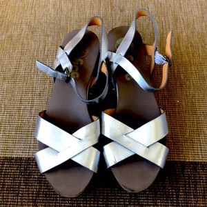 Flogg silver platform sandals